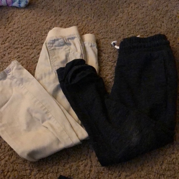 Pants - Picture 2 of 3